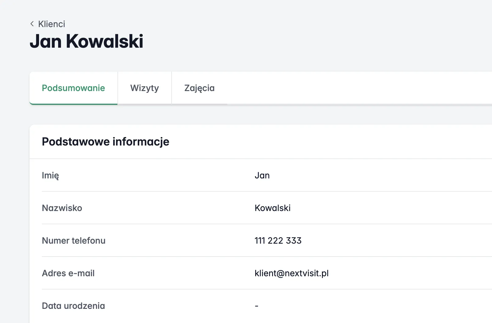 Pełna historia i informacje o klientach